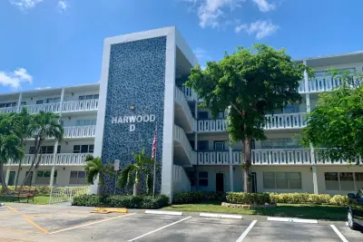 4030 Harwood D, Deerfield Beach: photo 1 of 23