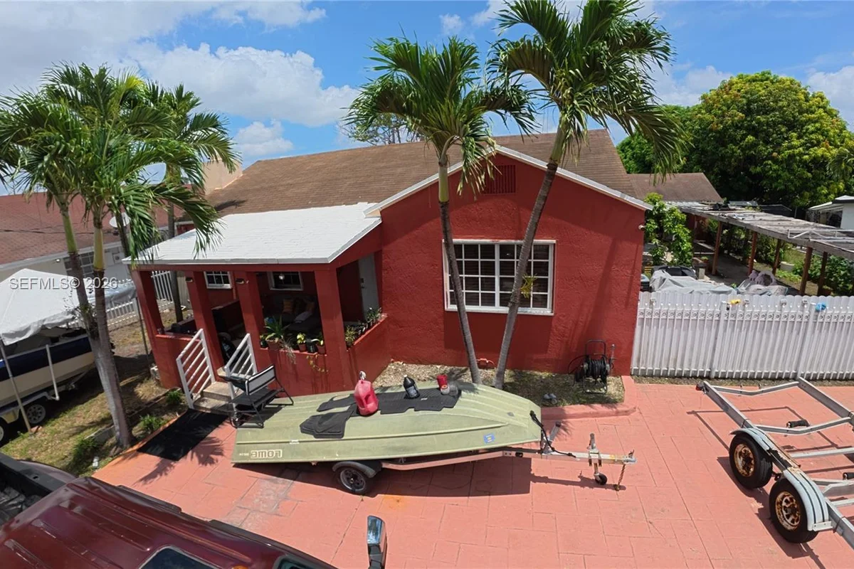 15737 NW 40th Ct, Miami Gardens: photo 1 of 84