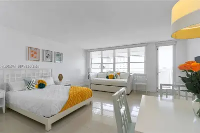 100 Lincoln Rd #1503, Miami Beach: photo 1 of 19