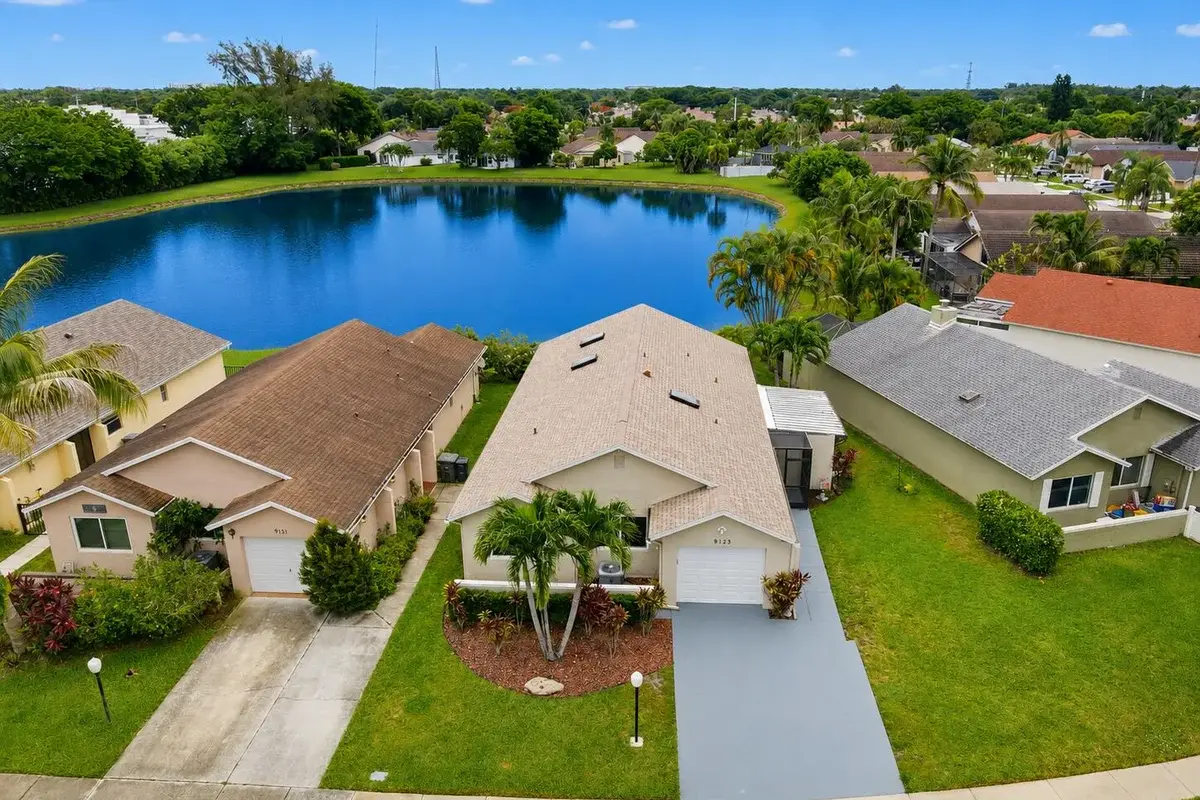 9123 Pine Springs Dr, Boca Raton: photo 1 of 59