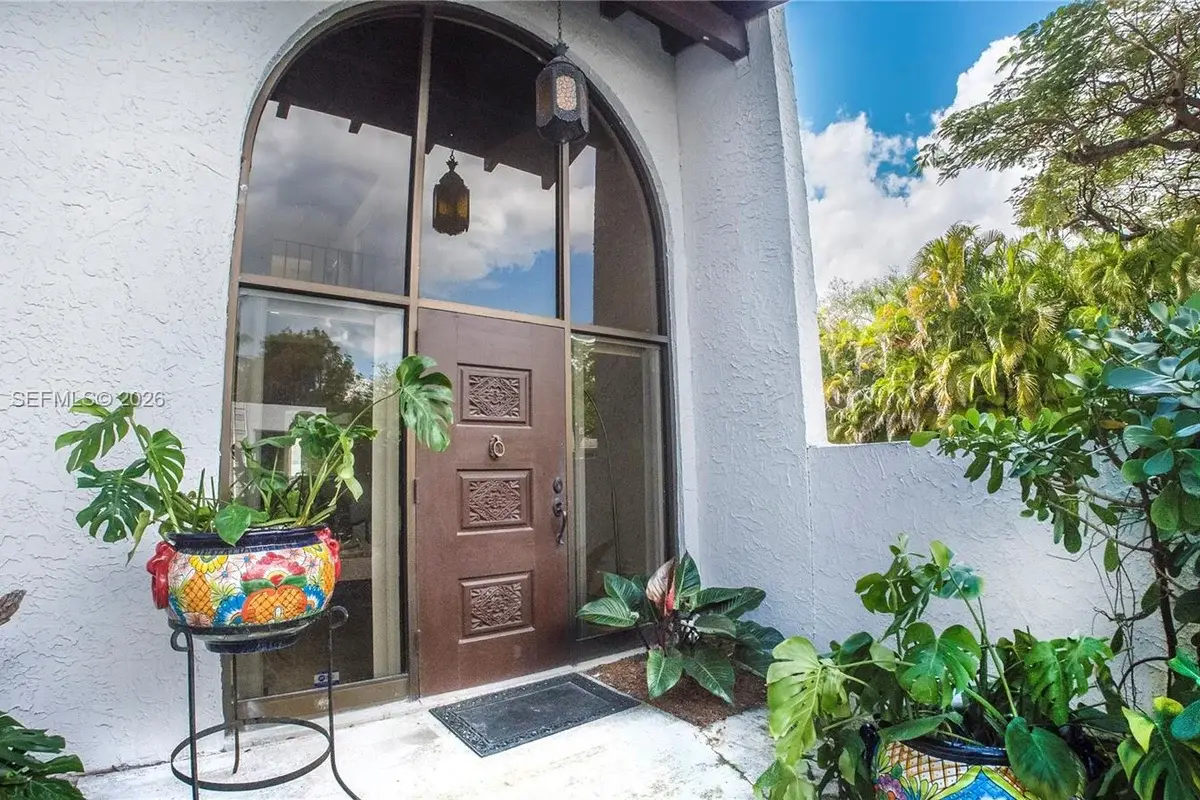 9280 Biscayne Blvd #E, Miami Shores: photo 1 of 26