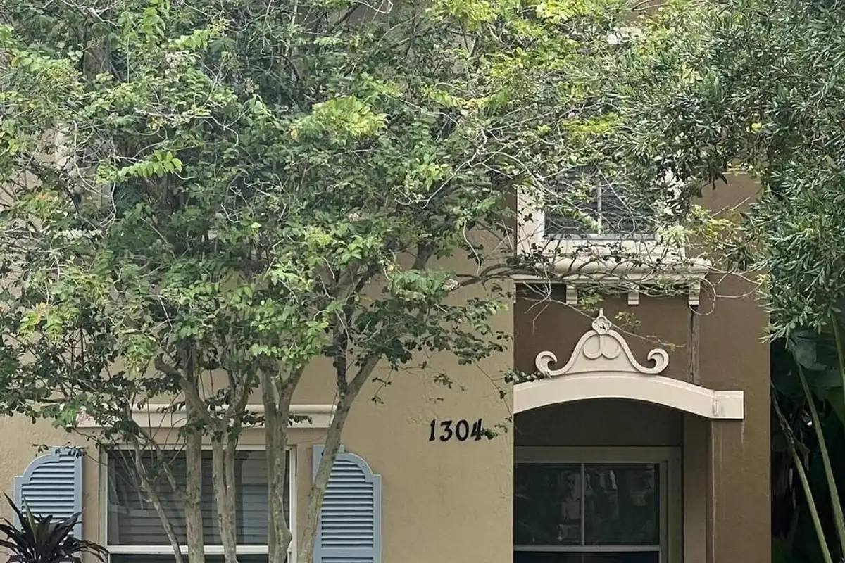 2920 Hidden Hills Rd #1304, West Palm Beach: photo 1 of 14
