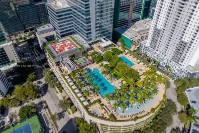 1435 Brickell Ave #3212, Miami: photo 1 of 38