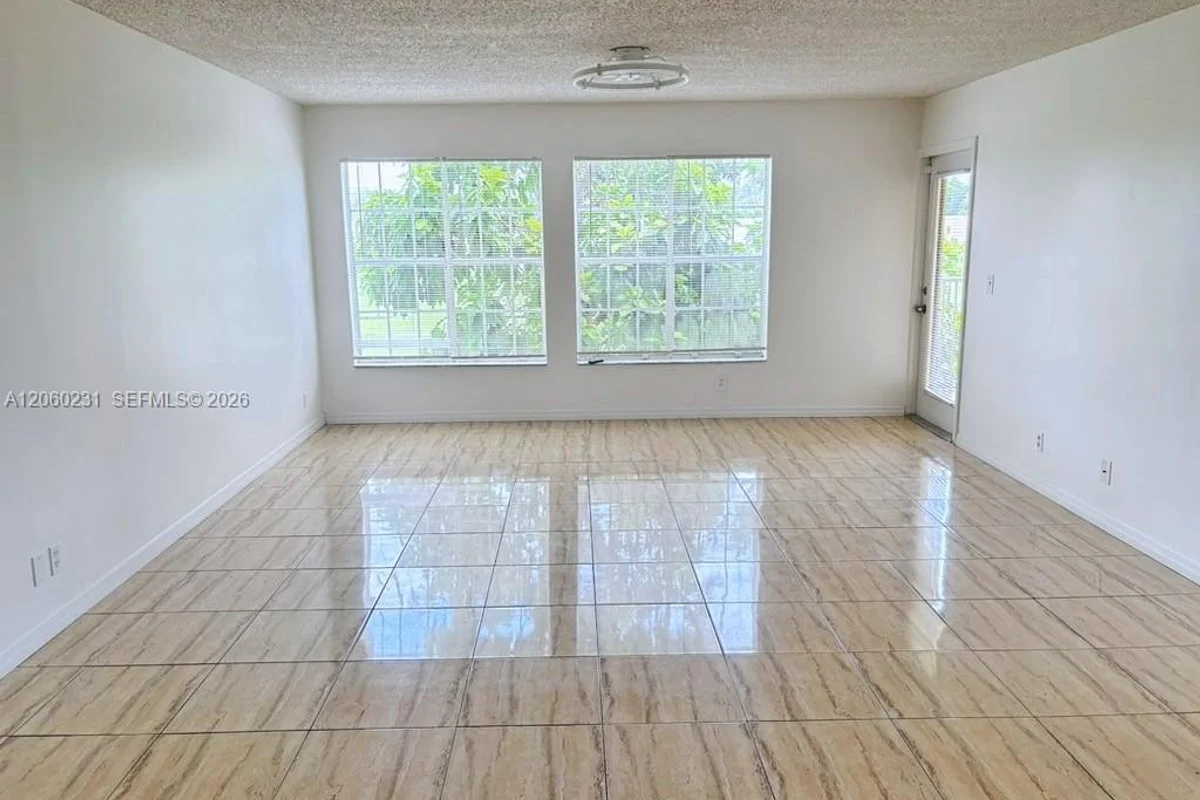 6292 La Costa Dr #H, Boca Raton: photo 1 of 22