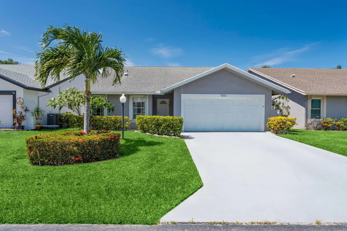 5256 Tiffany Anne Cir, West Palm Beach: photo 1 of 72