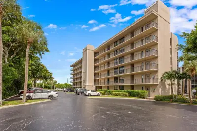 21 Royal Palm Way #1050, Boca Raton: photo 1 of 31