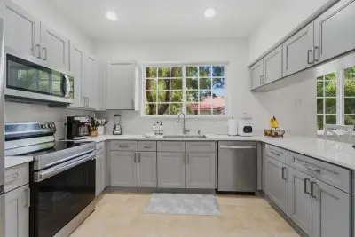 4542 Danson Way, Delray Beach: photo 1 of 47