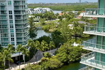 250 Sunny Isles Blvd #3-1203, Sunny Isles Beach: photo 1 of 41
