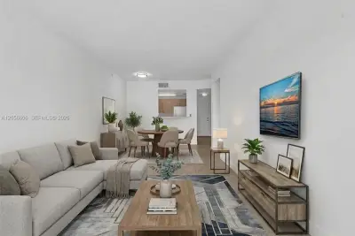 50 Menores Ave #518, Coral Gables: photo 1 of 33