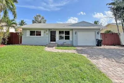 3318 NW 68th Ct, Fort Lauderdale: photo 1 of 27