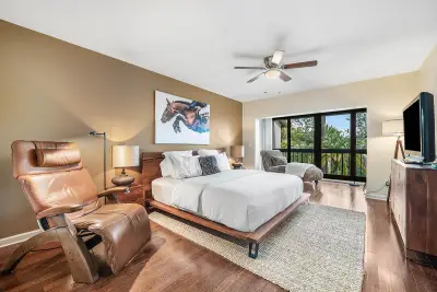 11355 Pond View Dr #D202, Wellington: photo 1 of 32