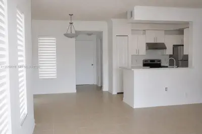 2452 Centergate Dr #104, Miramar: photo 1 of 16