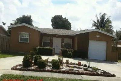4506 NW 39th St, Lauderdale Lakes: photo 1 of 1
