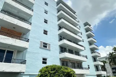 720 Collins Ave #309, Miami Beach: photo 1 of 49