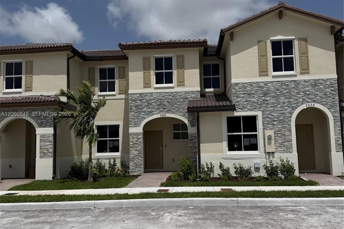 2664 SE 25th Rd, Homestead: photo 1 of 16
