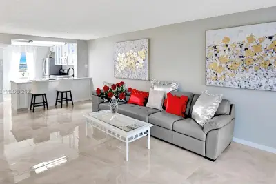 3940 Inverrary Blvd #703-A, Lauderhill: photo 1 of 32
