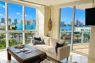18201 Collins Ave #901A, Sunny Isles Beach: photo 1 of 21