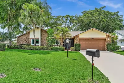 5572 Sugar Mill Ct, Delray Beach: photo 1 of 53