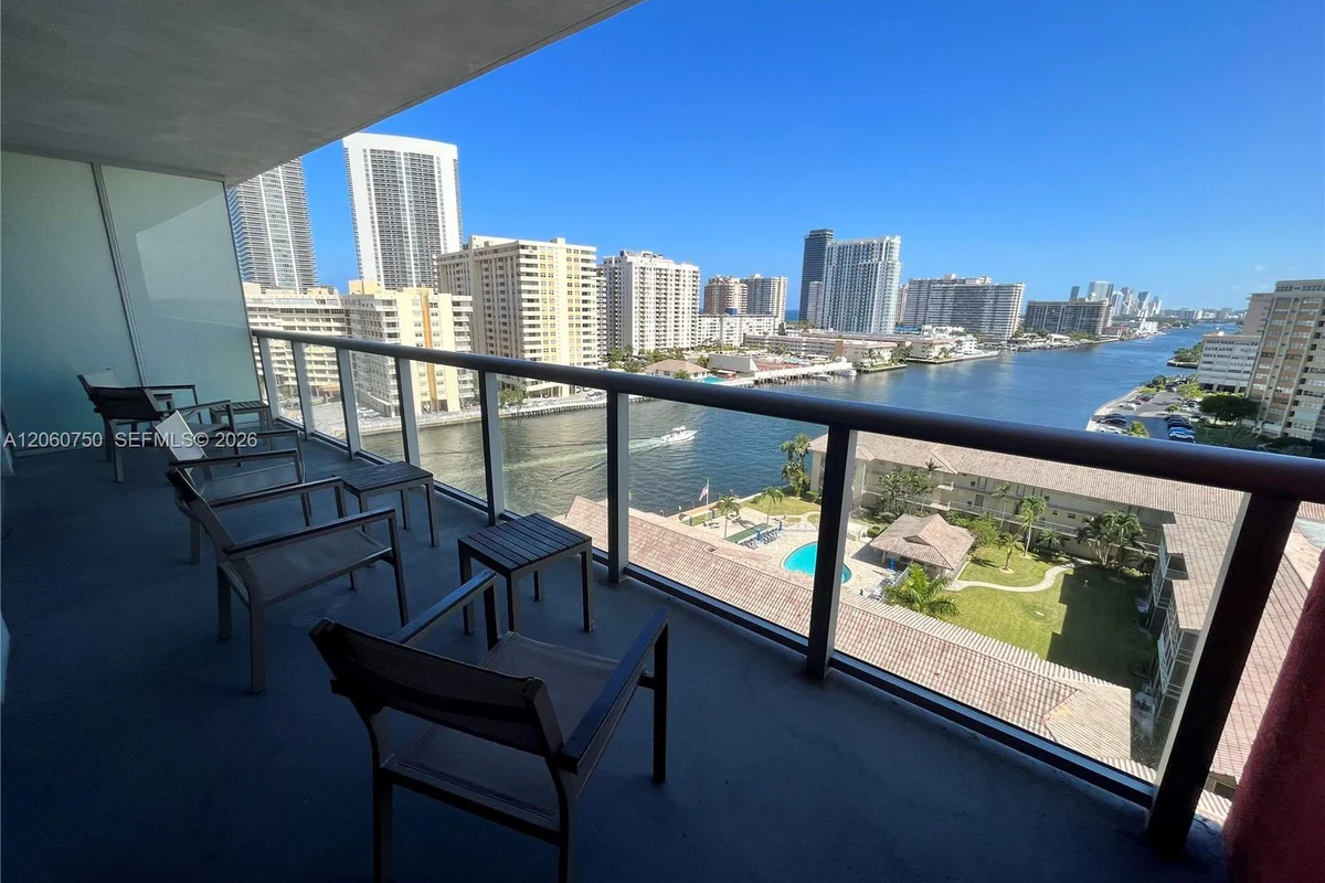 2602 E Hallandale Beach Blvd #1105, Hallandale Beach: photo 1 of 20