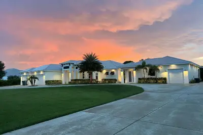 16475 76th Trl N, Palm Beach Gardens: photo 1 of 70