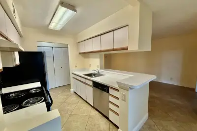 9777 Westview Dr #1113, Coral Springs: photo 1 of 14