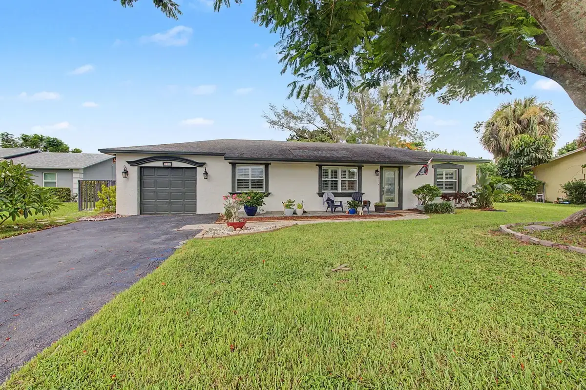 19732 Colorado Cir, Boca Raton: photo 1 of 36