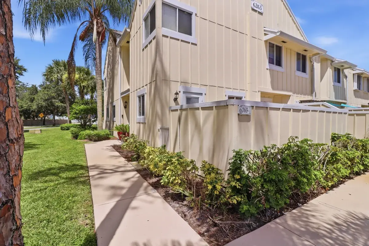 6263 Riverwalk Ln #1, Jupiter: photo 1 of 22