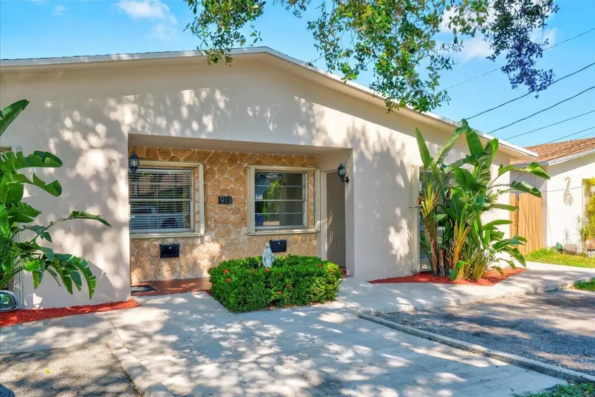 913 Orange Isle #B, Fort Lauderdale: photo 1 of 6