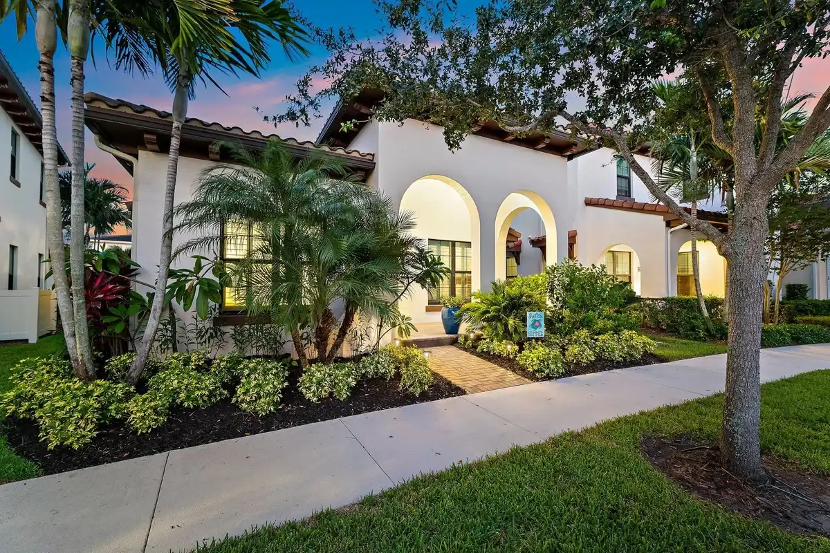13640 Dumont Rd, Palm Beach Gardens: photo 1 of 72