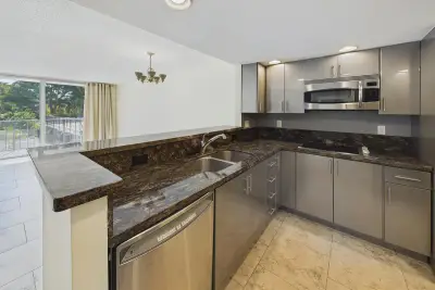 1800 N Andrews Ave #2A, Fort Lauderdale: photo 1 of 54