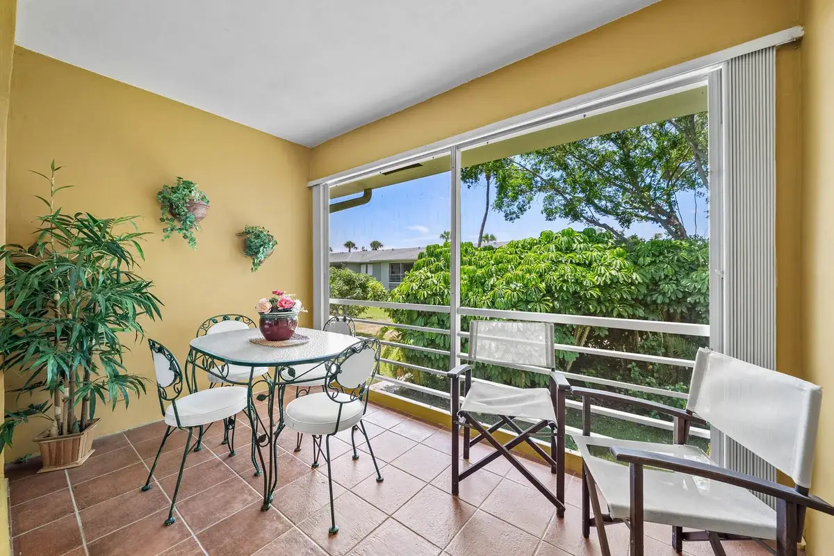 2360 SW 22nd Ave #402, Delray Beach: photo 1 of 22