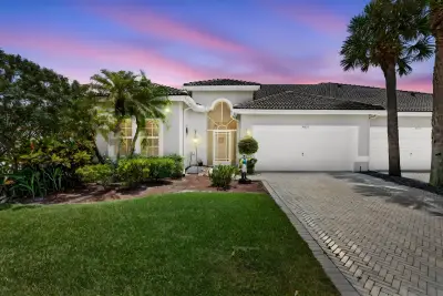 7955 Rockford Rd, Boynton Beach: photo 1 of 44