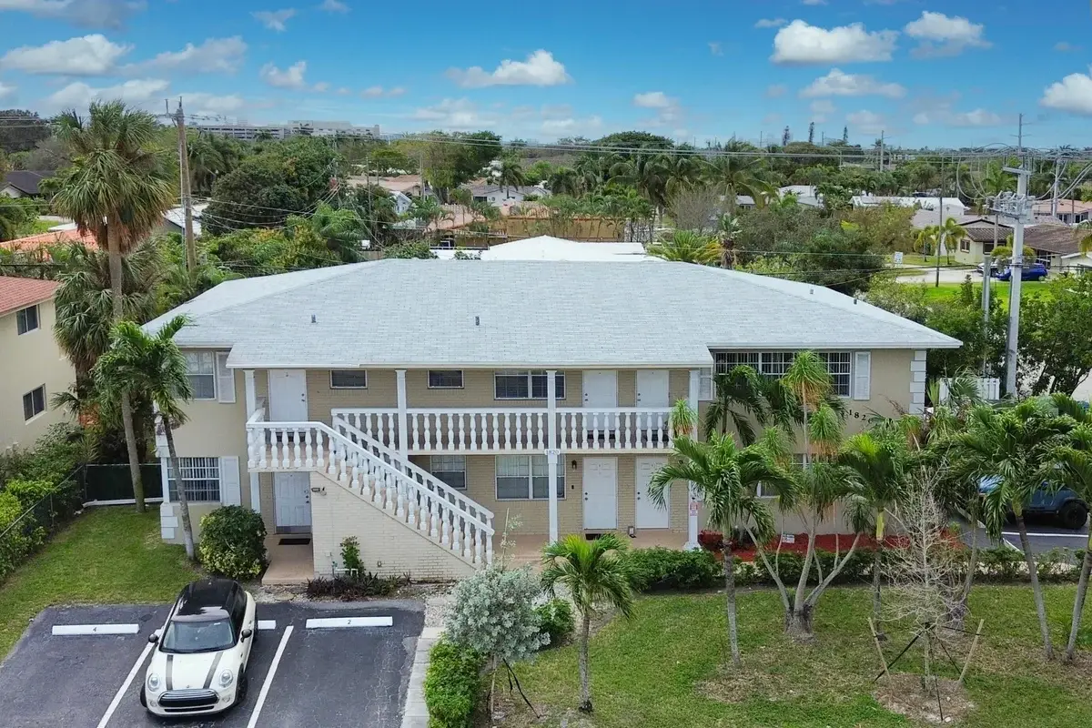 1820 NE 56th St #1-6, Fort Lauderdale: photo 1 of 52