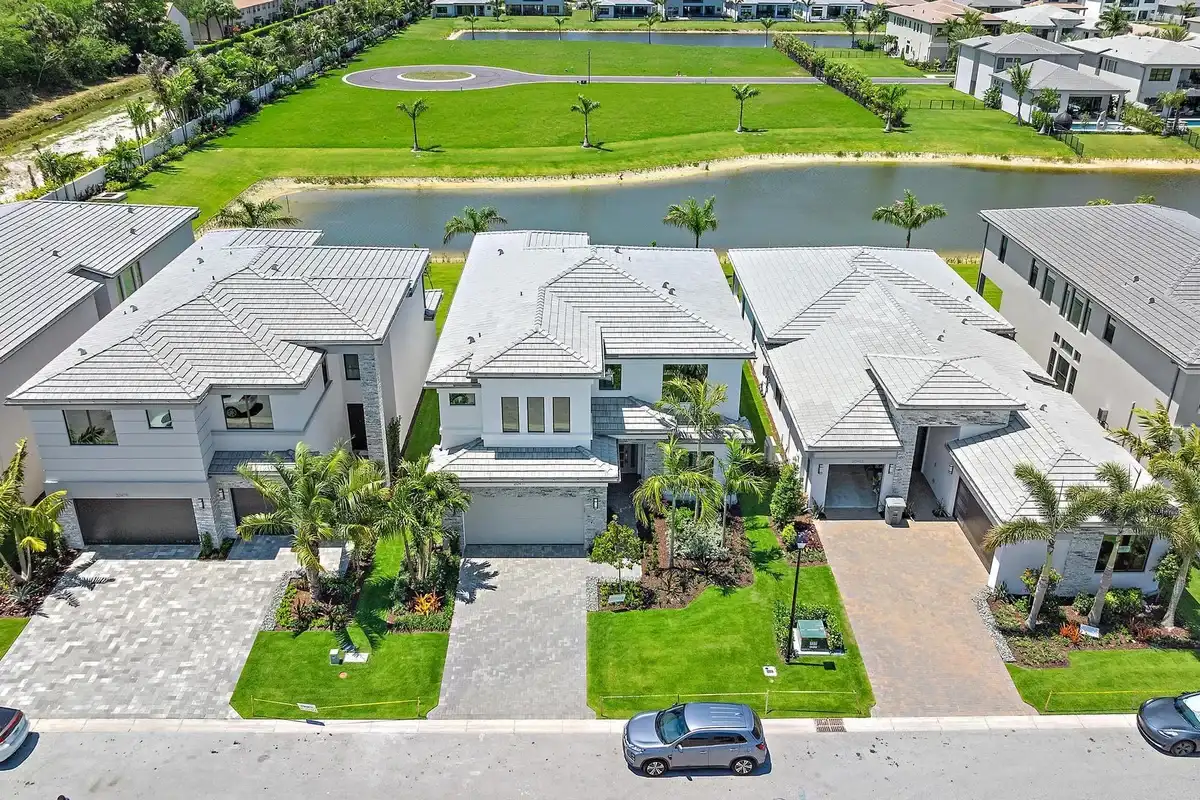 20471 Southernwood Ave, Boca Raton: photo 1 of 49