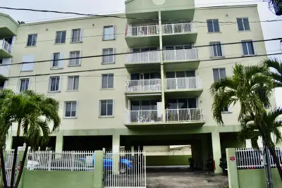616 NW 26th Ave #210, Miami: photo 1 of 22