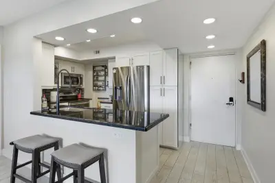 1000 River Reach Dr #516, Fort Lauderdale: photo 1 of 33