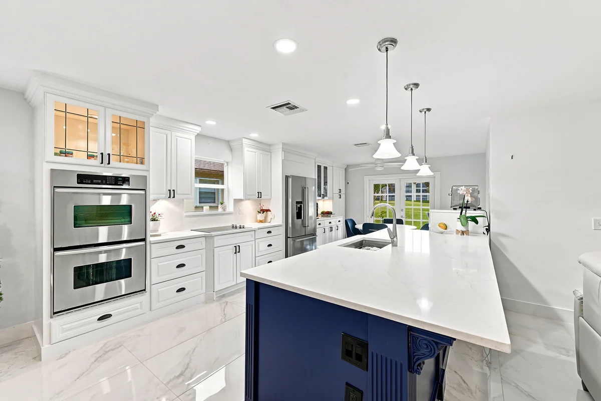 23265 SW 61st Ave, Boca Raton: photo 1 of 45