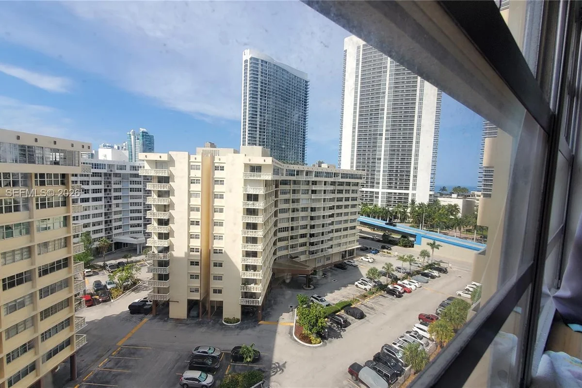 1833 S Ocean Dr #1103, Hallandale Beach: photo 1 of 14