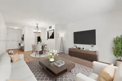 15888 SW 95th Ave #317, Miami: photo 1 of 19