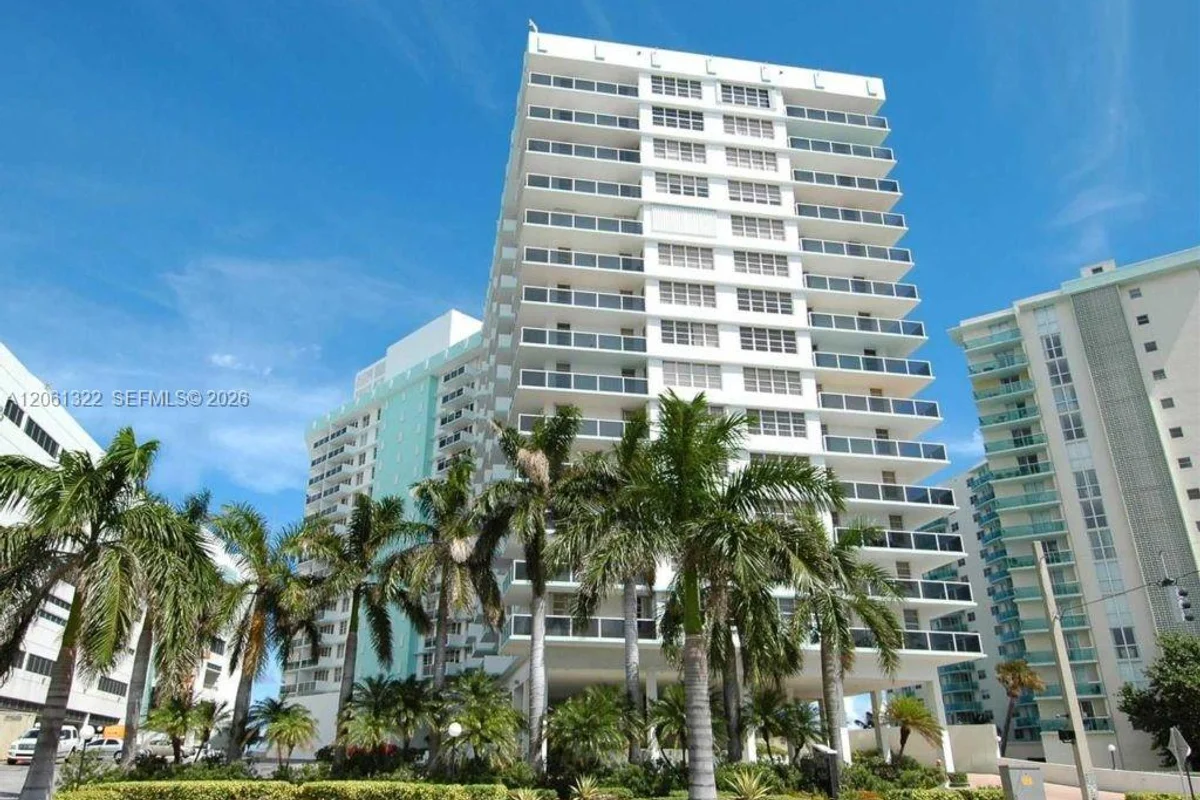 3725 S Ocean Dr #1108, Hollywood: photo 1 of 31