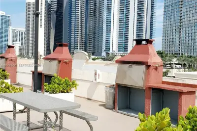 17021 N Bay Rd #618, Sunny Isles Beach: photo 1 of 17