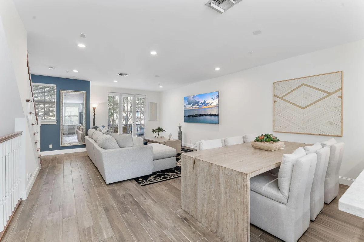 1035 W Heritage Club Cir, Delray Beach: photo 1 of 22
