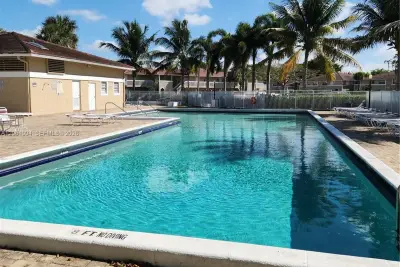 10004 Twin Lakes Dr #36-F, Coral Springs: photo 1 of 35