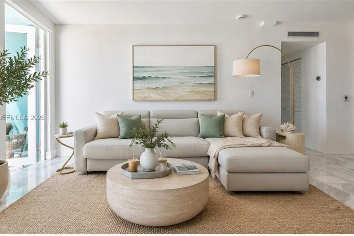 1150 Euclid Ave #306, Miami Beach: photo 1 of 9