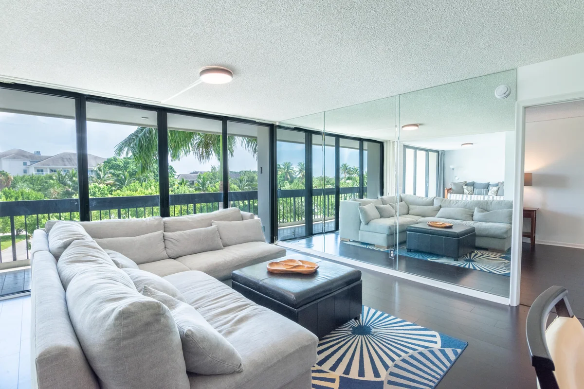 2400 Presidential Way #302, West Palm Beach: photo 1 of 30