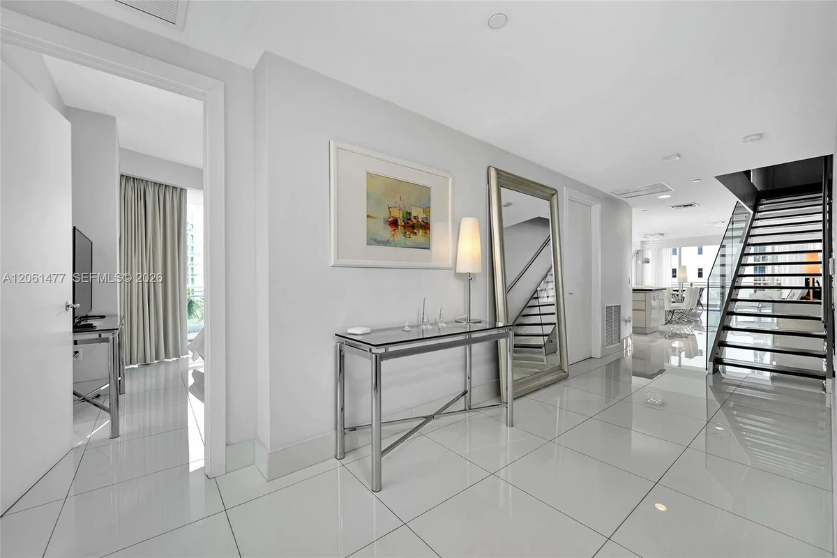 2950 NE 188th St #449, Aventura: photo 1 of 48