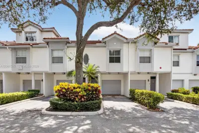 2024 Alta Meadows Ln #807, Delray Beach: photo 1 of 37