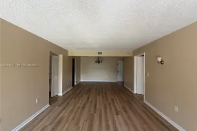 711 N Pine Island Rd #121, Plantation: photo 1 of 19