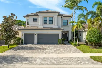 9529 Eden Roc Ct, Delray Beach: photo 1 of 101