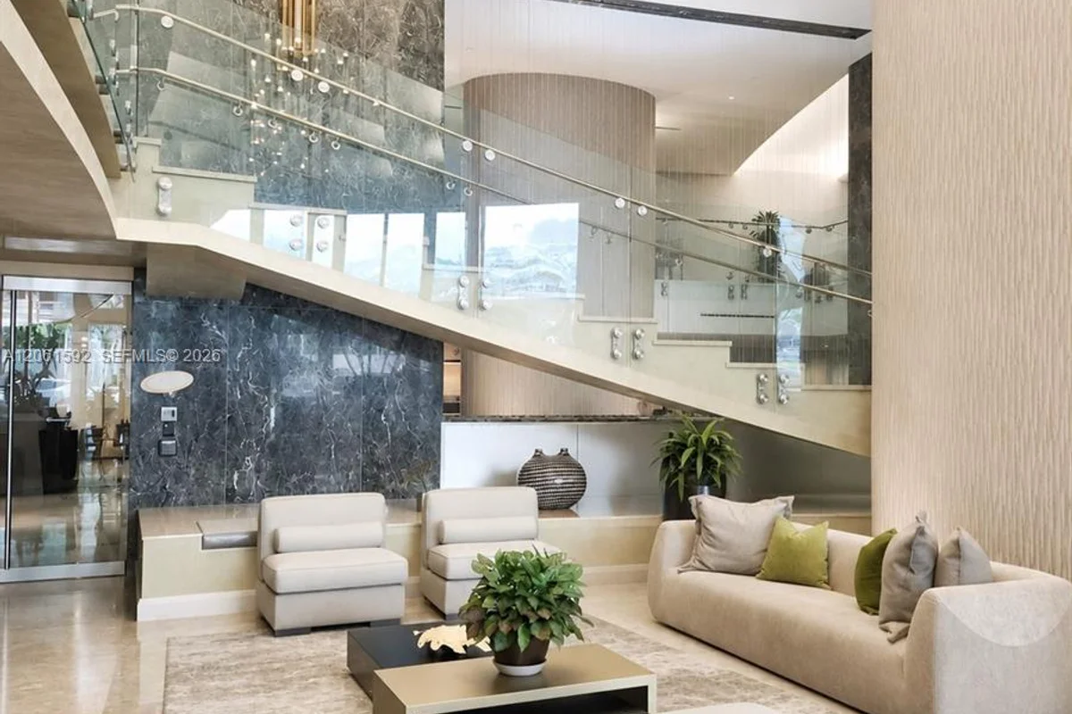 18101 Collins Ave #506, Sunny Isles Beach: photo 1 of 1